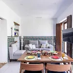 Alzhara Ii Balcon Triana Torre Pelli Daire Sevilla