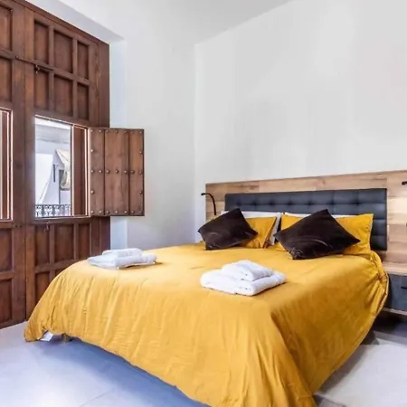 Alzhara Ii Balcon Triana Torre Pelli 아파트 세비야