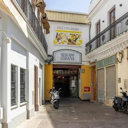 Alzhara Ii Balcon Triana Torre Pelli *