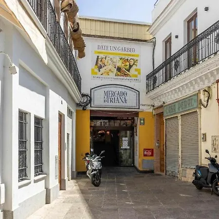 아파트 Alzhara Ii Balcon Triana Torre Pelli 세비야
